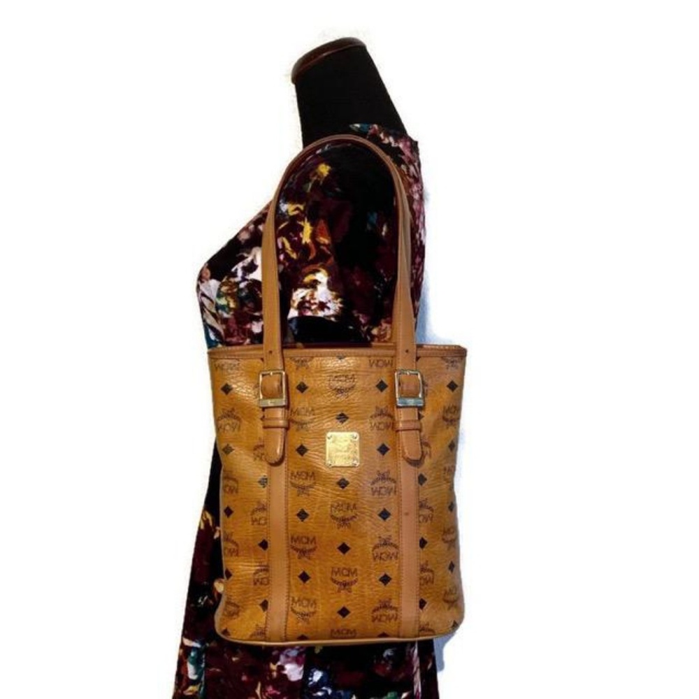 Mcm shoulder bag - Picture 1 of 8